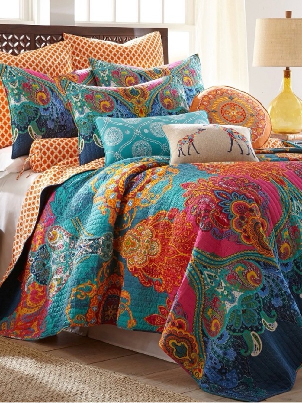 Levtex Home Mackenzie Quilt and Pillow Sham Set - 3 piece KING 106x92 in